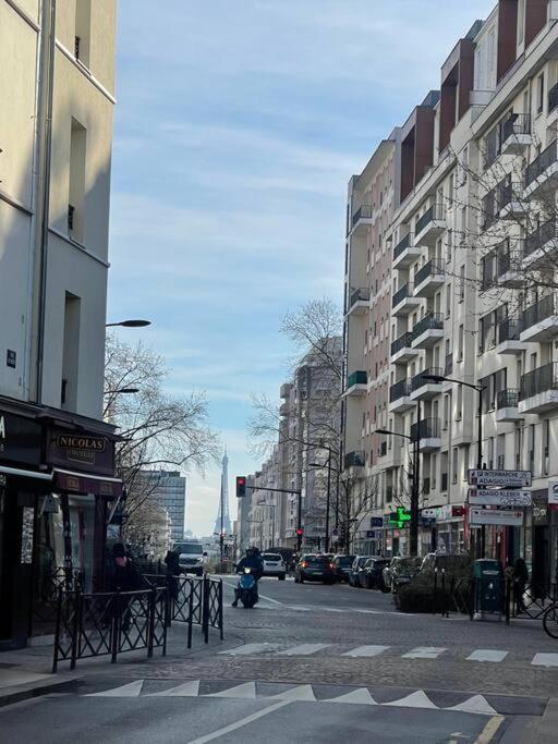 Profitez Du Calme De Courbevoie La Defense Apartment Exterior foto